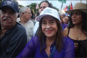 17q miami politics cuban exiles